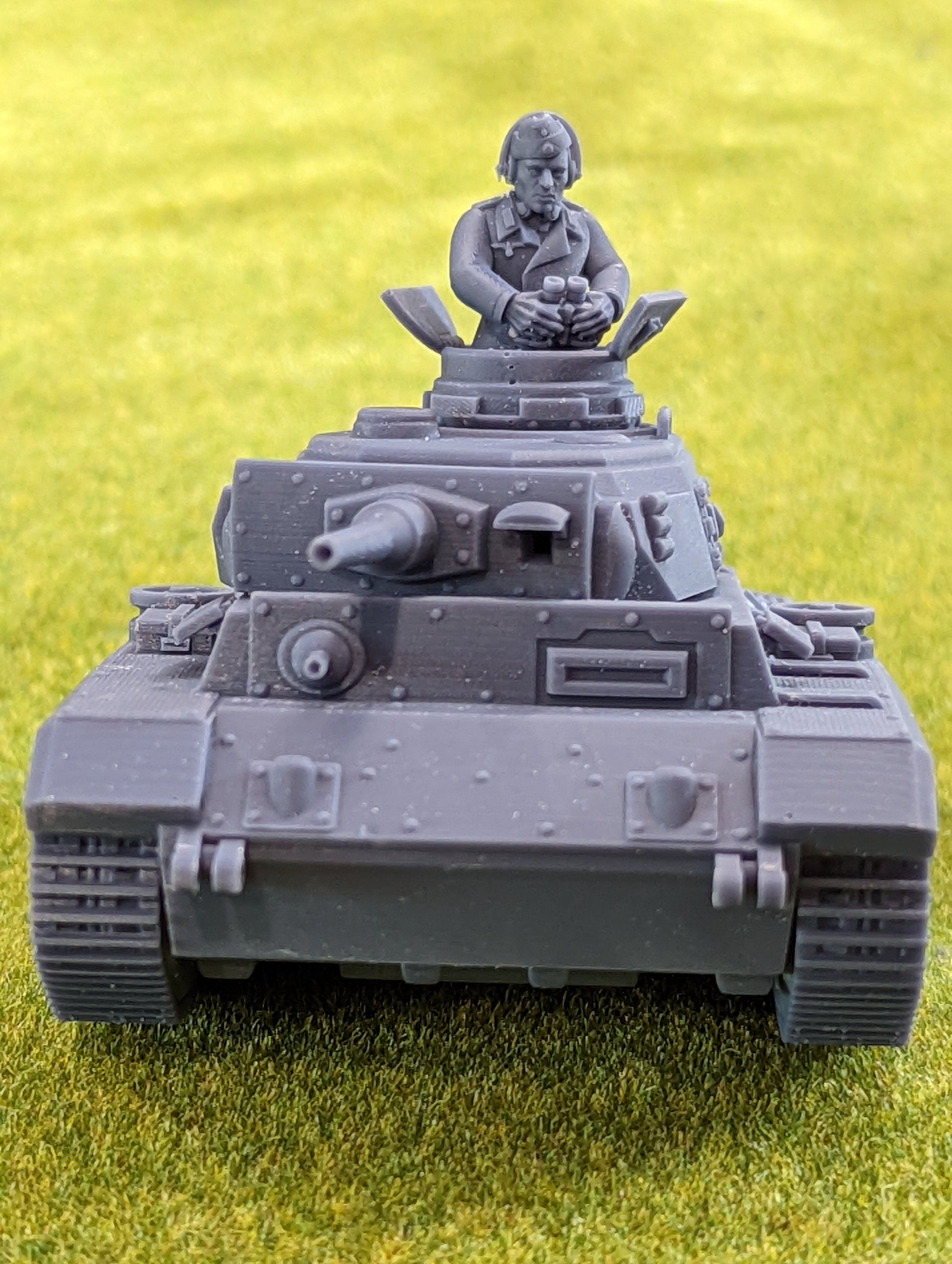 WW2 German Panzer III Tank | Resin 3D Printed Miniature | Kyoushuneko