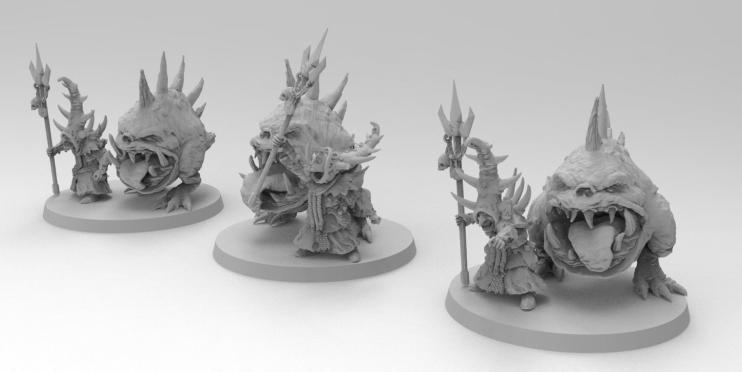 Night Shift Goblin Mage with Pet | Gitz and Gobboz | Resin 3D Printed Miniatures | EmanG | Table Top Gaming | RPG | D&D | Pathfinder