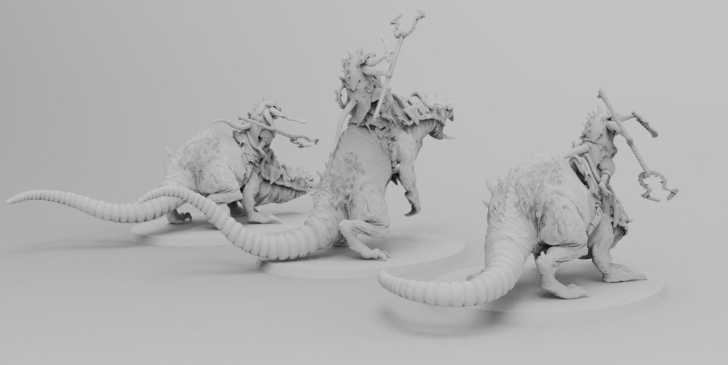 Expert Experimenter on Horrible Rat Mother | Ratmen Resin 3D Printed Miniature | Warhammer Proxy | RPG | D&D | DnD| EmanG |