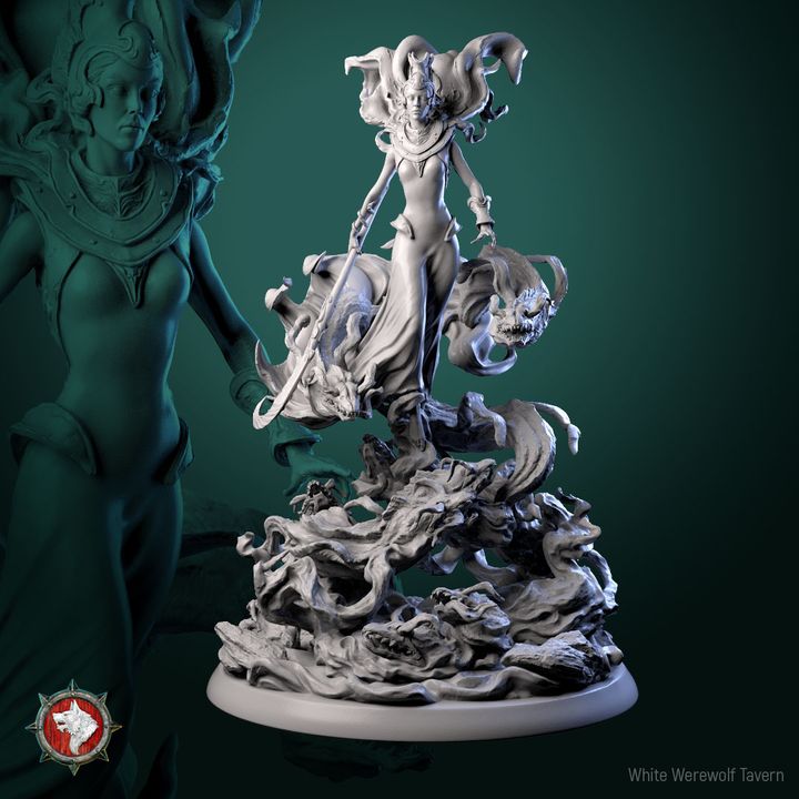 Ursula - heroic miniature | White Werewolf Tavern