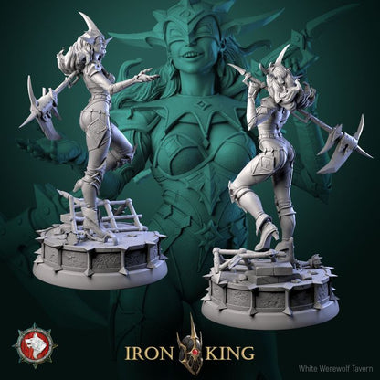 Zu Iron Lady | Iron King | White Werewolf Tavern