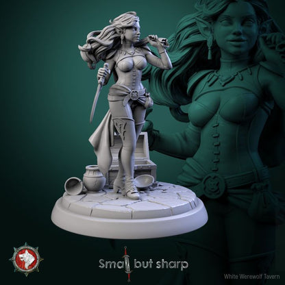 Halfling Thief | Small But Sharp | 75mm scale model | White Werewolf Tavern