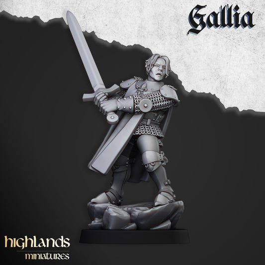 Baroness of Gallia on Foot | Gallia, the Medieval Kingdom | Highlands Miniatures