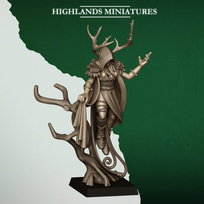 Female Druid | Feral Elves | Highlands Miniatures