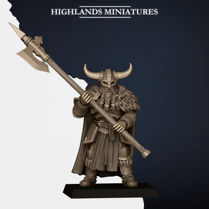 Norse Huscarls with Two-Handed Weapons Model C, armoured huscarl with halberd angled across the body, long curved horns, Highlands Miniatures render