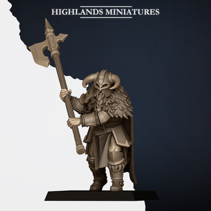 Norse Huscarls with Two-Handed Weapons Model D, armoured huscarl with halberd held upright, ram-horned helm and fur mantle, Highlands Miniatures render