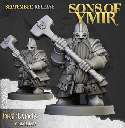 Dwarf Kingsguard pose 1 with great hammer