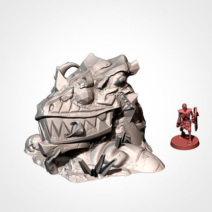 Statue Head: fallen carved head beside a 32mm figure (Txarli Factory render)