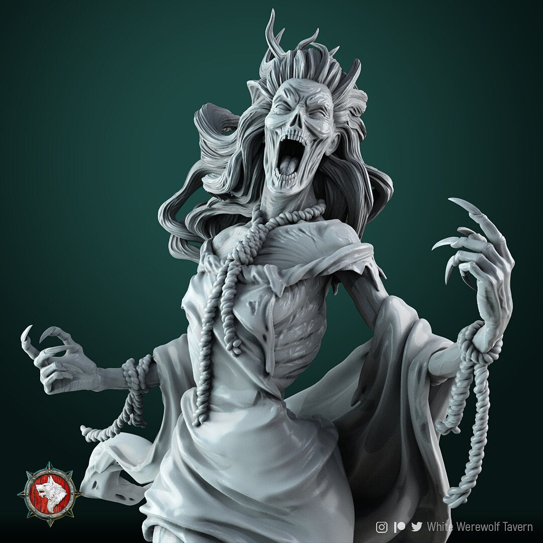 Female Banshee | Resin 3D Printed Miniature | White Werewolf Tavern | RPG | D&D | DnD