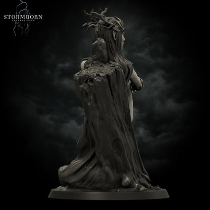 Eva, Dryad of the Emerald Grove | Seductive Sylvan | 28mm - 120mm scale | Resin 3D Printed Miniature | RPG | DND | Stormborn Collectibles