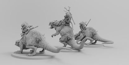 Expert Experimenter on Horrible Rat Mother | Ratmen Resin 3D Printed Miniature | RPG | D&D | DnD| EmanG |